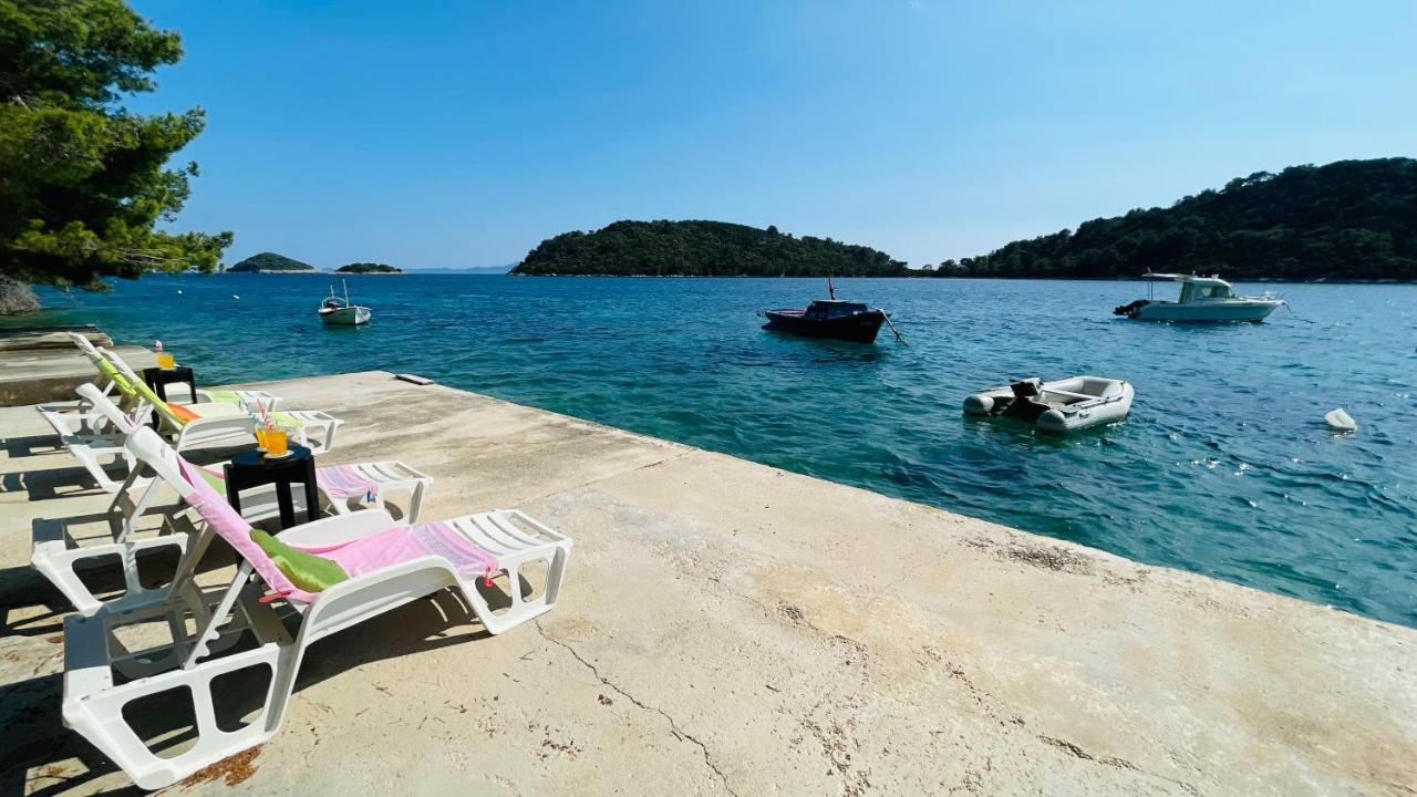 Lovely Apartments On The Private Beach - Island Korcula Prizba Ngoại thất bức ảnh